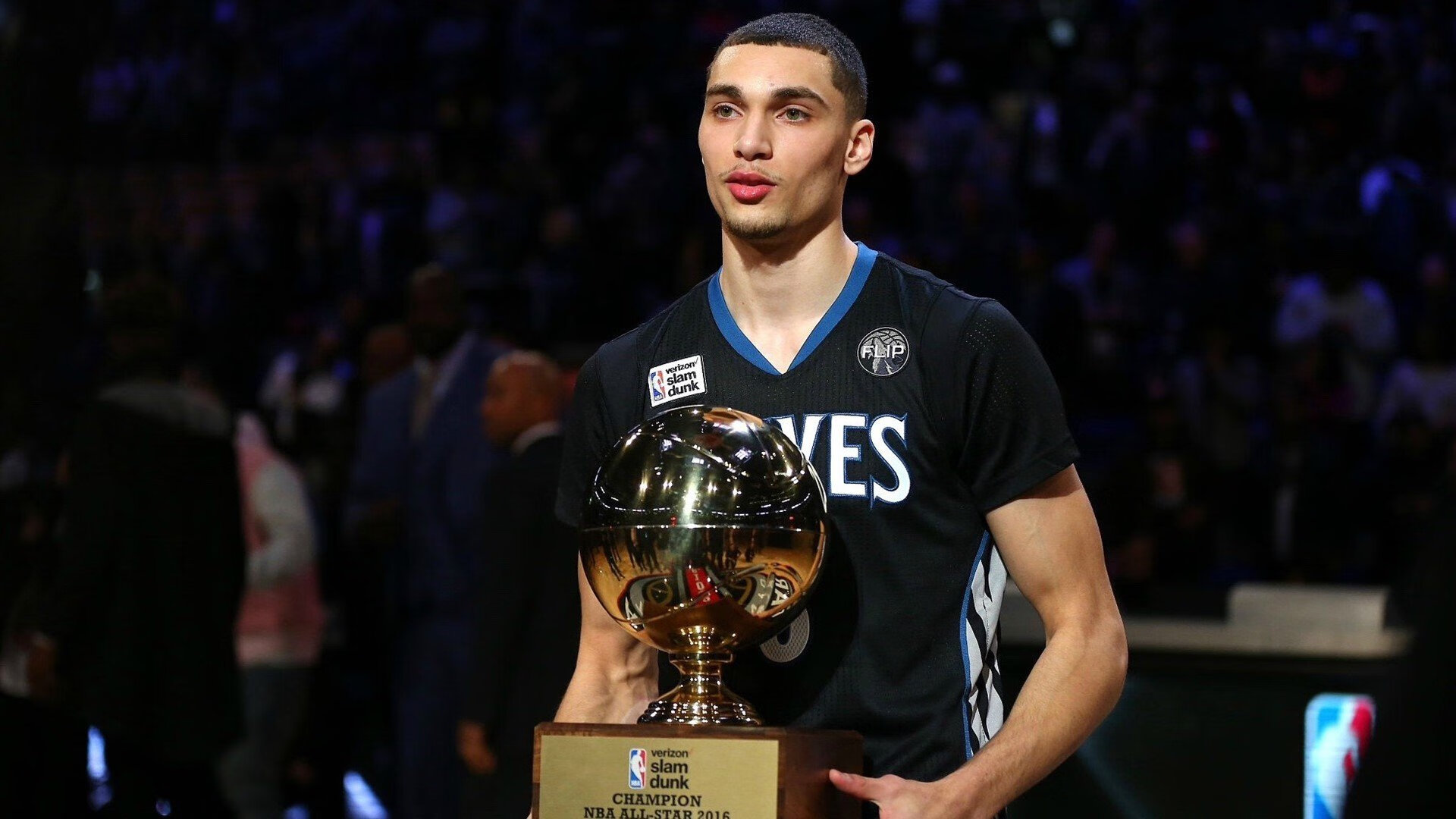 世界杯八强：法国与德国上演“欧洲经典对决” 票价炒到天价